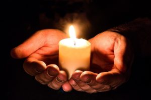 hands-gdf5ce2ad1_1280